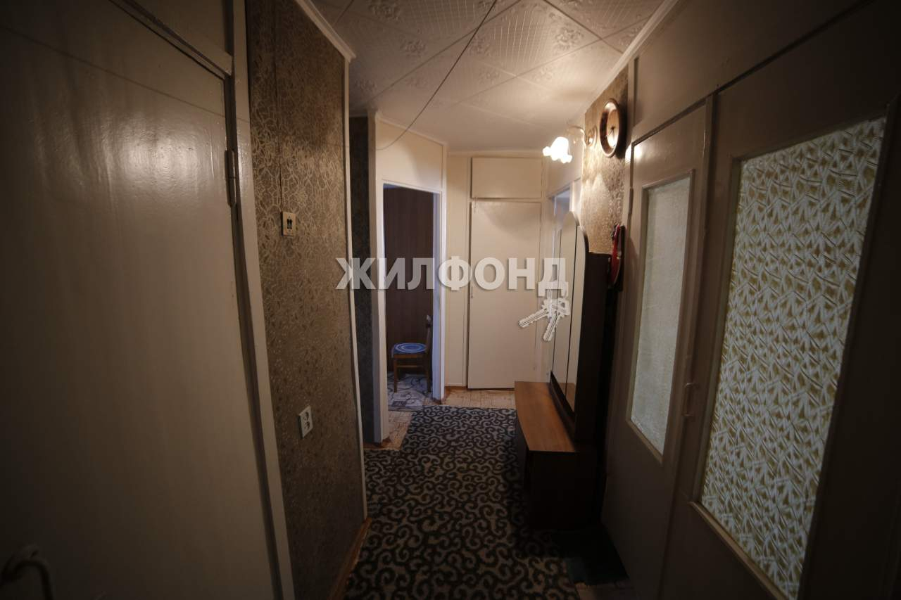 Продажа 3-комнатной квартиры, Ордынское, Революции проспект,  д.3