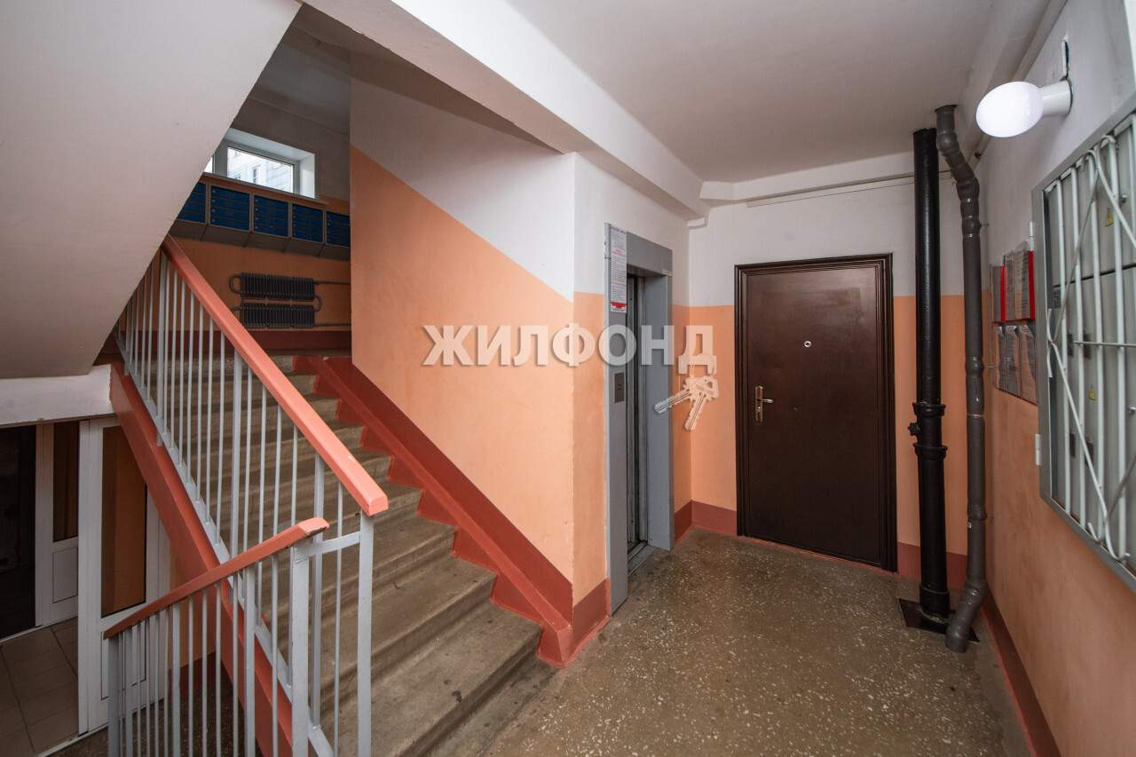Продажа 2-комнатной квартиры, Барнаул, Павловский тракт,  д.229