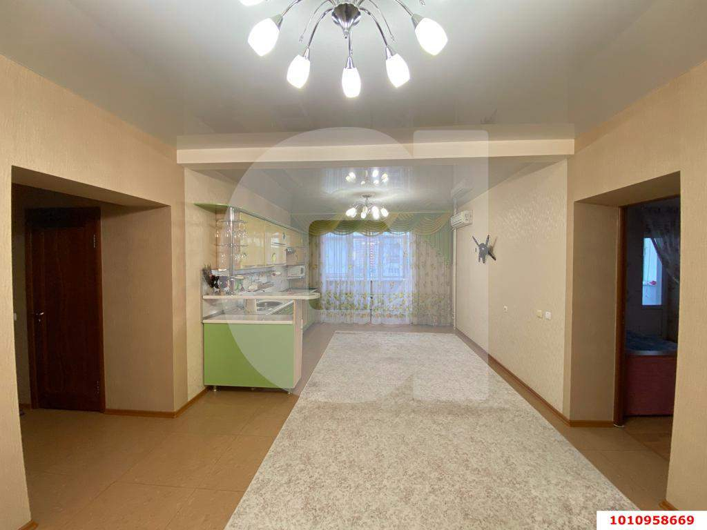 Продажа 3-комнатной квартиры, Краснодар, Бульварное Кольцо улица,  д.18