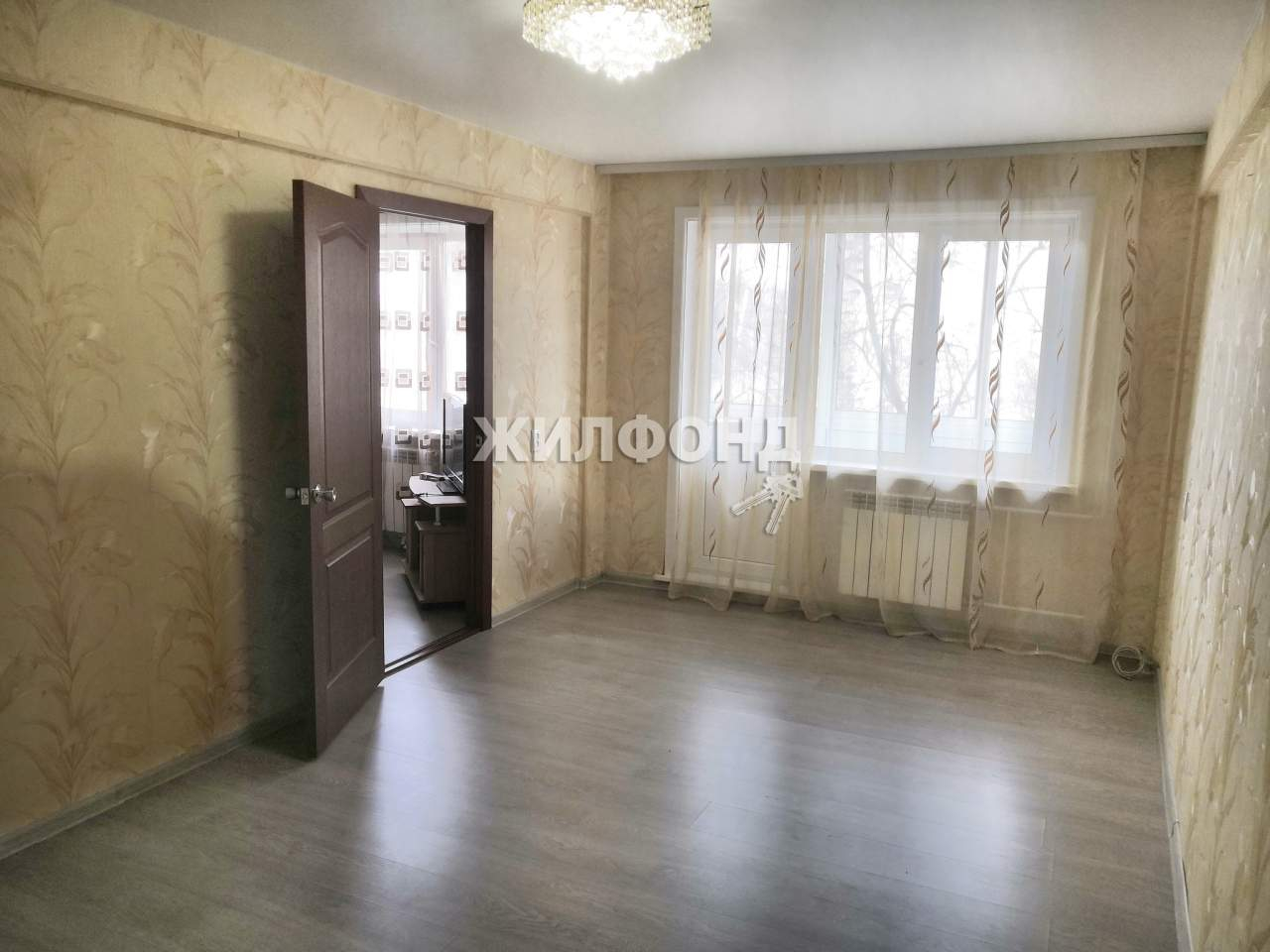 Продажа 3-комнатной квартиры, Иркутск, Севастопольская улица,  д.247
