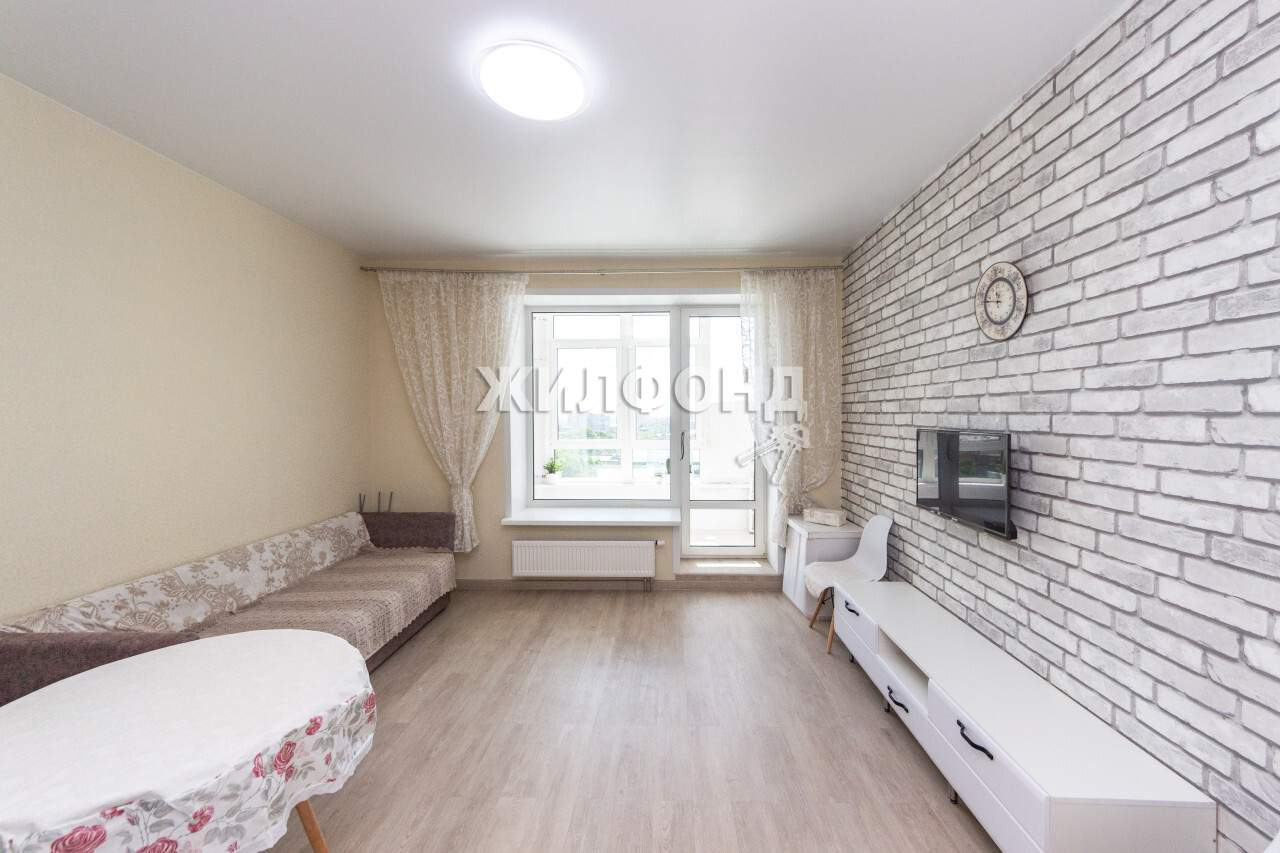 Продажа 1-комнатной квартиры, Барнаул, Комсомольский проспект,  д.122г