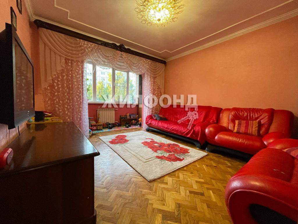 Продажа 3-комнатной квартиры, Астрахань, Звездная улица,  д.57к1