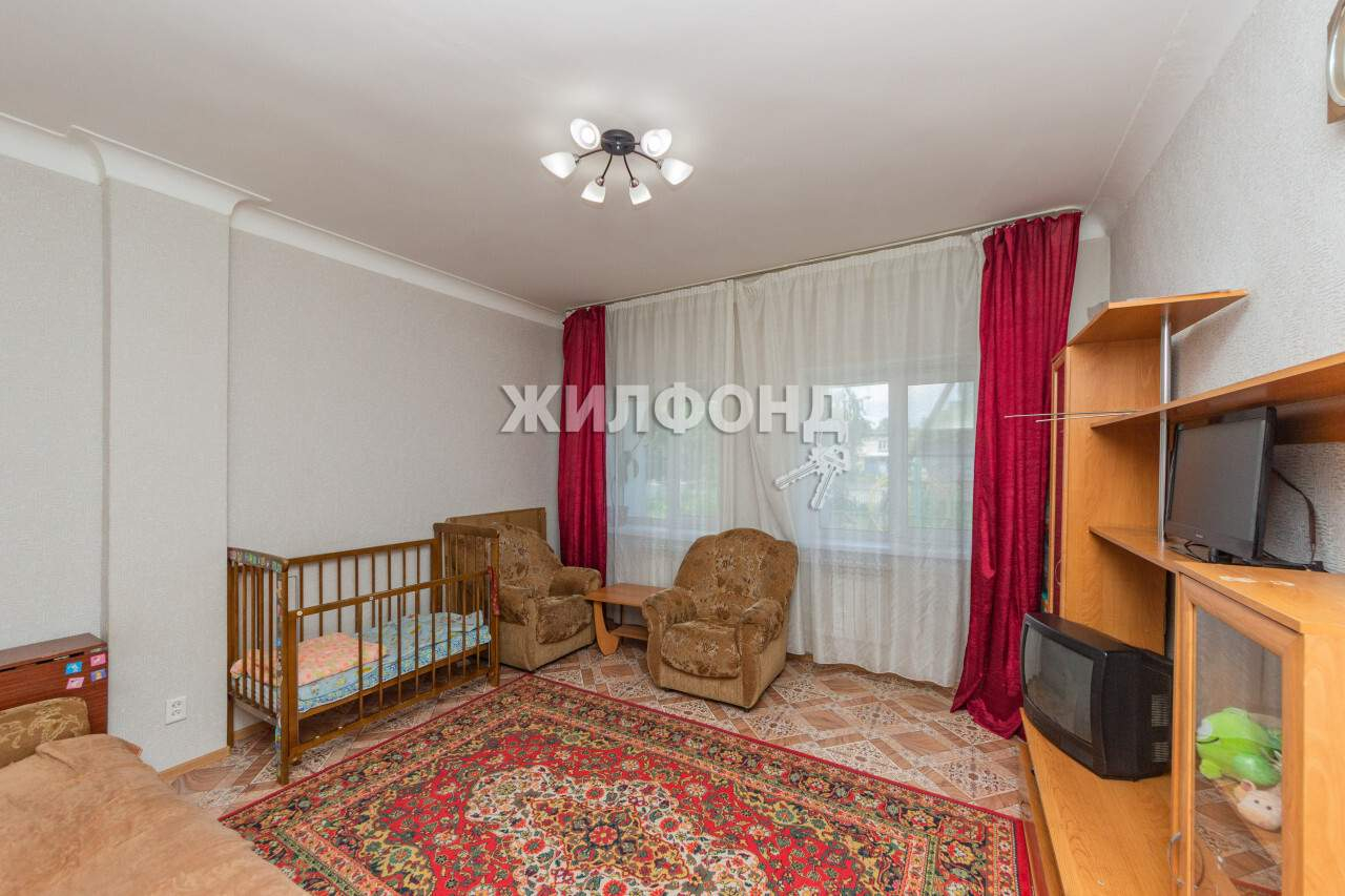 Продажа 2-комнатной квартиры, Барнаул, Комсомольский проспект,  д.121