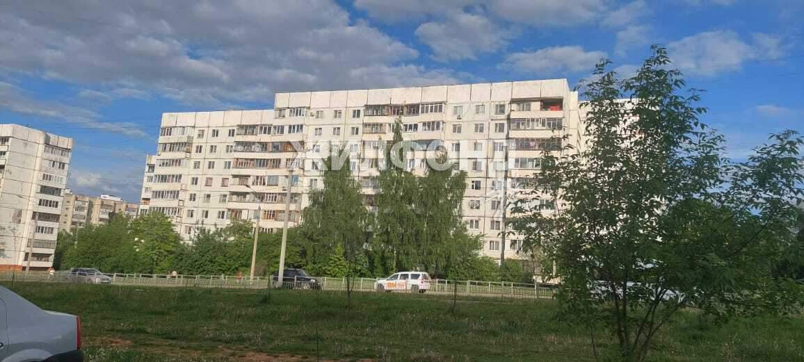 Продажа 3-комнатной квартиры, Орел, Раздольная улица,  д.70