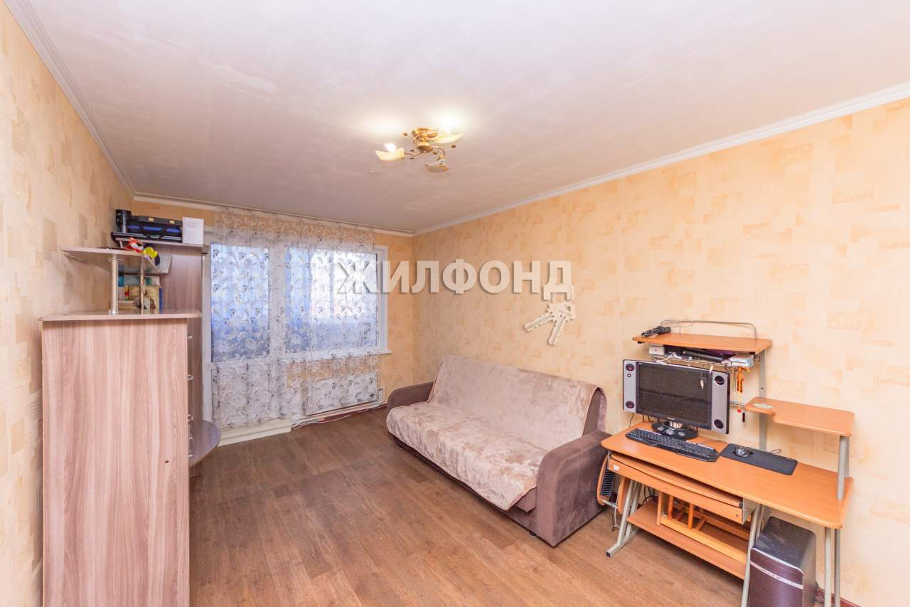 Продажа 1-комнатной квартиры, Барнаул, Беляева улица,  д.21