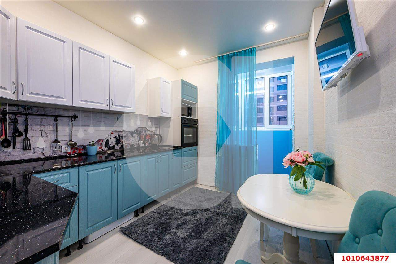 Продажа 2-комнатной квартиры, Краснодар, им. Евгении Жигуленко улица,  д.13