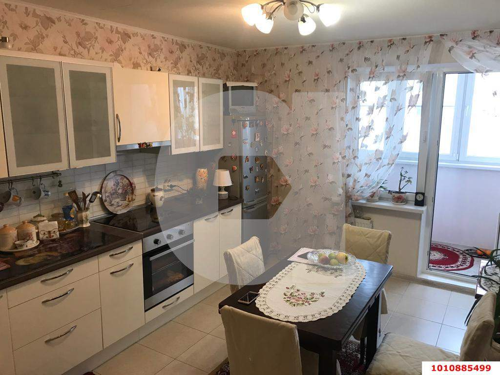 Продажа 2-комнатной квартиры, Краснодар, Душистая улица,  д.45