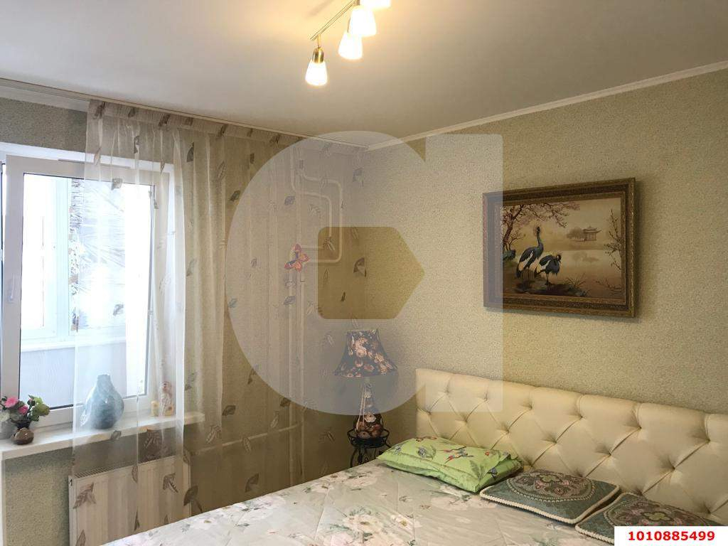 Продажа 2-комнатной квартиры, Краснодар, Душистая улица,  д.45