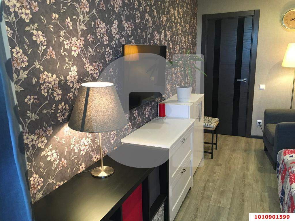 Продажа 2-комнатной квартиры, Краснодар, им. Вавилова Н.И. улица,  д.18