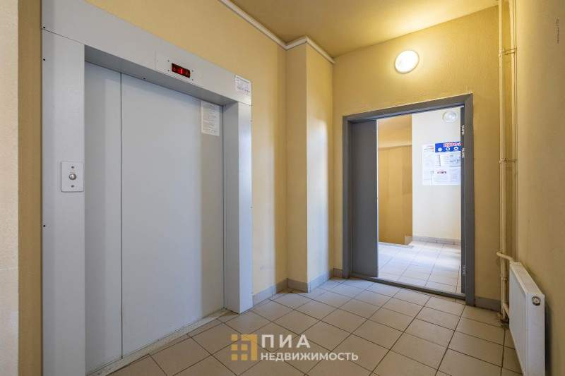 Продажа 2-комнатной квартиры, Петергоф, Парковая улица,  д.20к3 стр 8