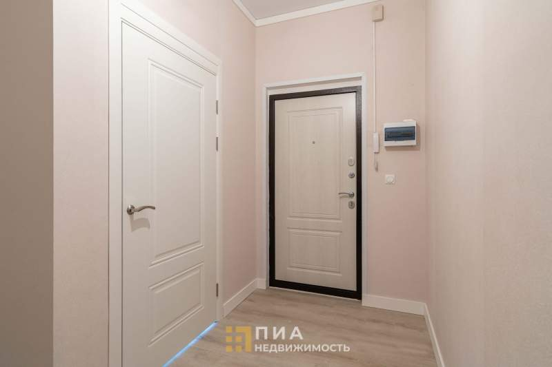 Продажа 2-комнатной квартиры, Петергоф, Парковая улица,  д.20к3 стр 8