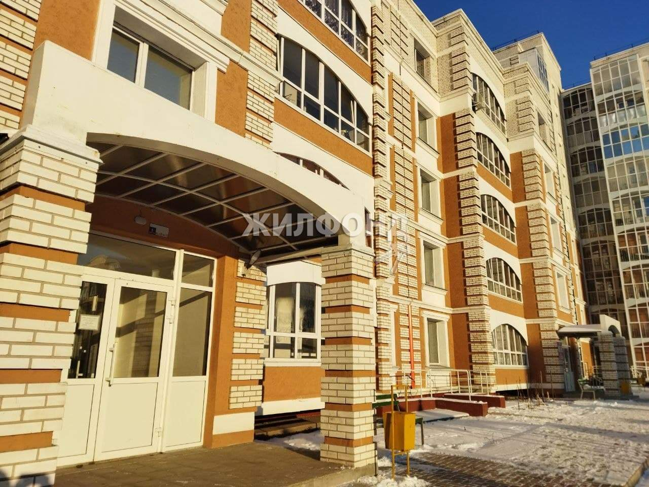 Продажа 2-комнатной квартиры, Абакан, Комарова улица,  д.24Б