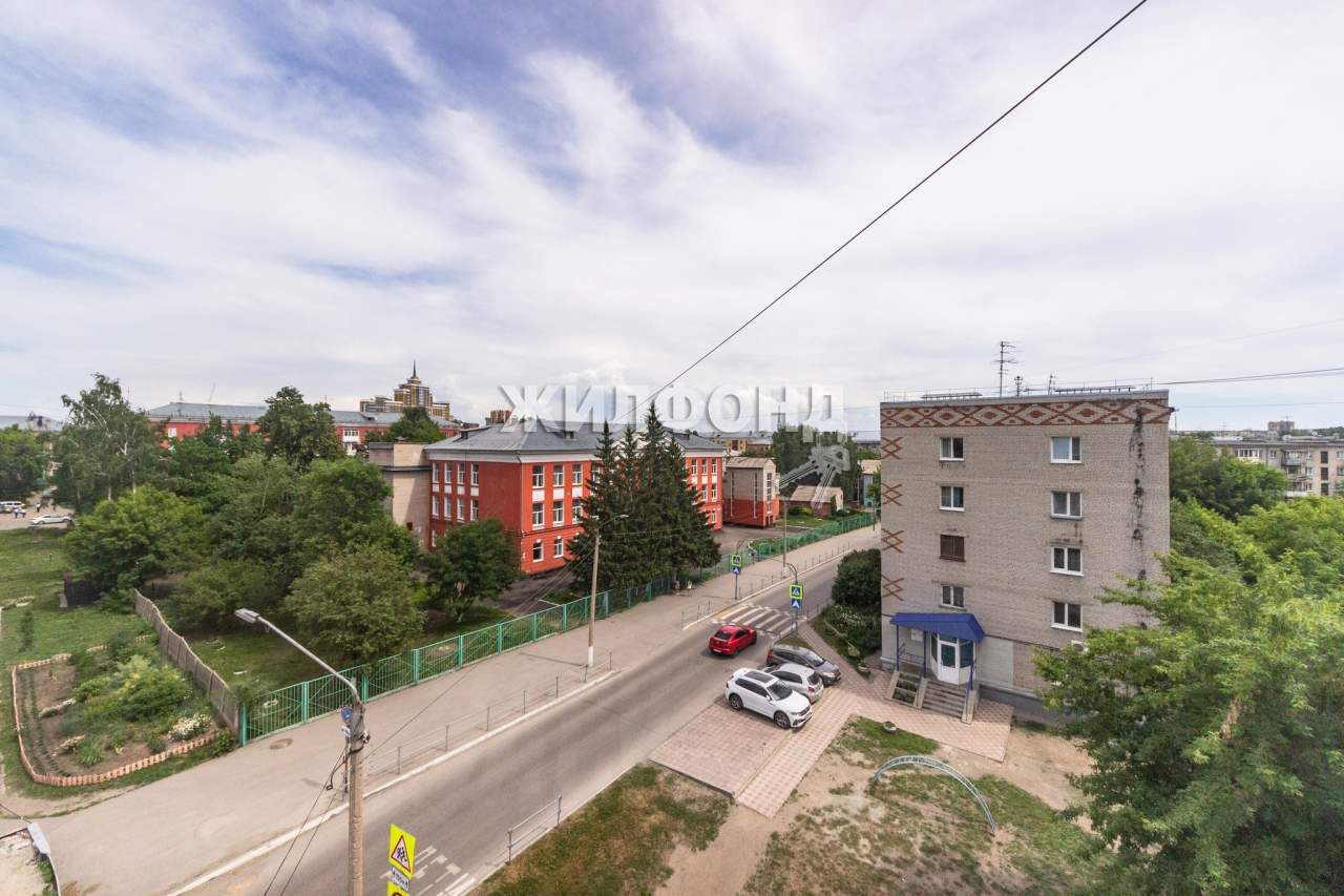 Продажа 1-комнатной квартиры, Барнаул, Профинтерна улица,  д.31