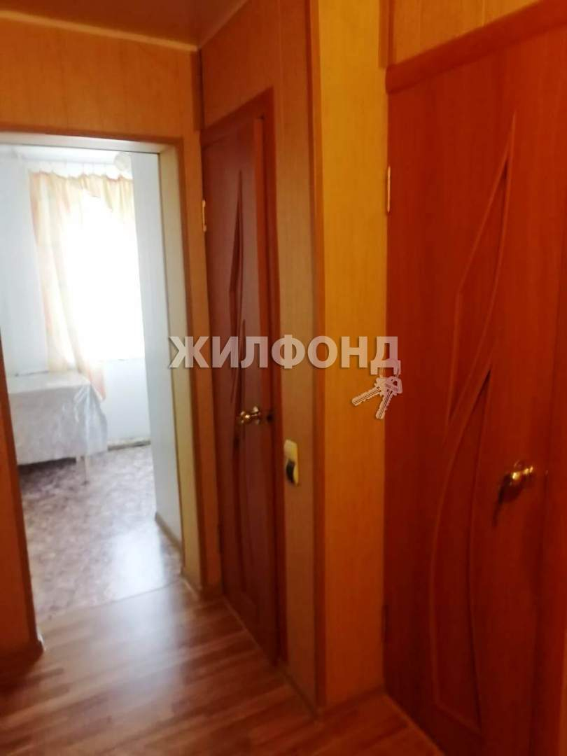 Продажа 3-комнатной квартиры, Тросна, Ленина улица,  влд6