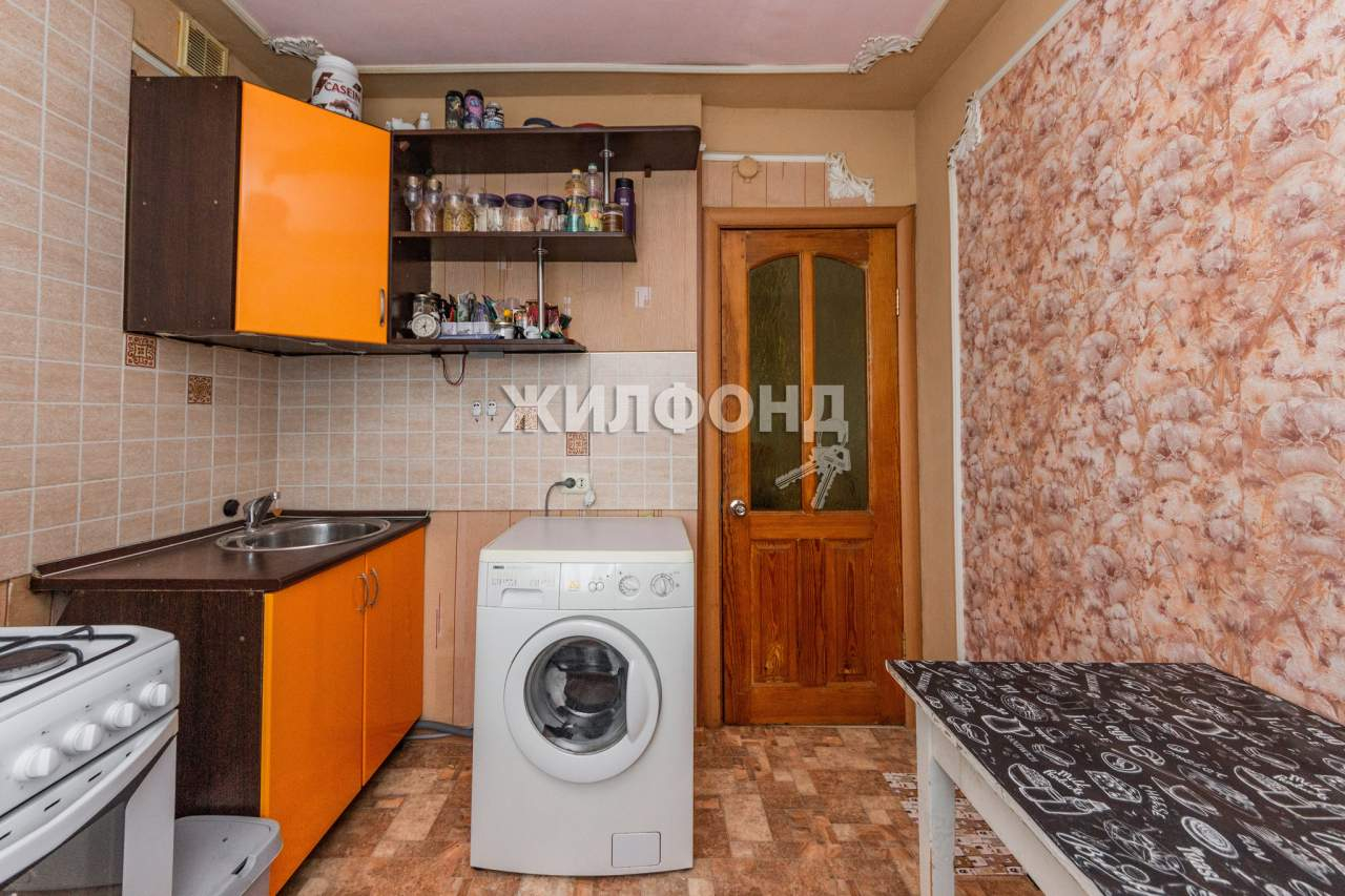 Продажа 1-комнатной квартиры, Барнаул, Профинтерна улица,  д.31