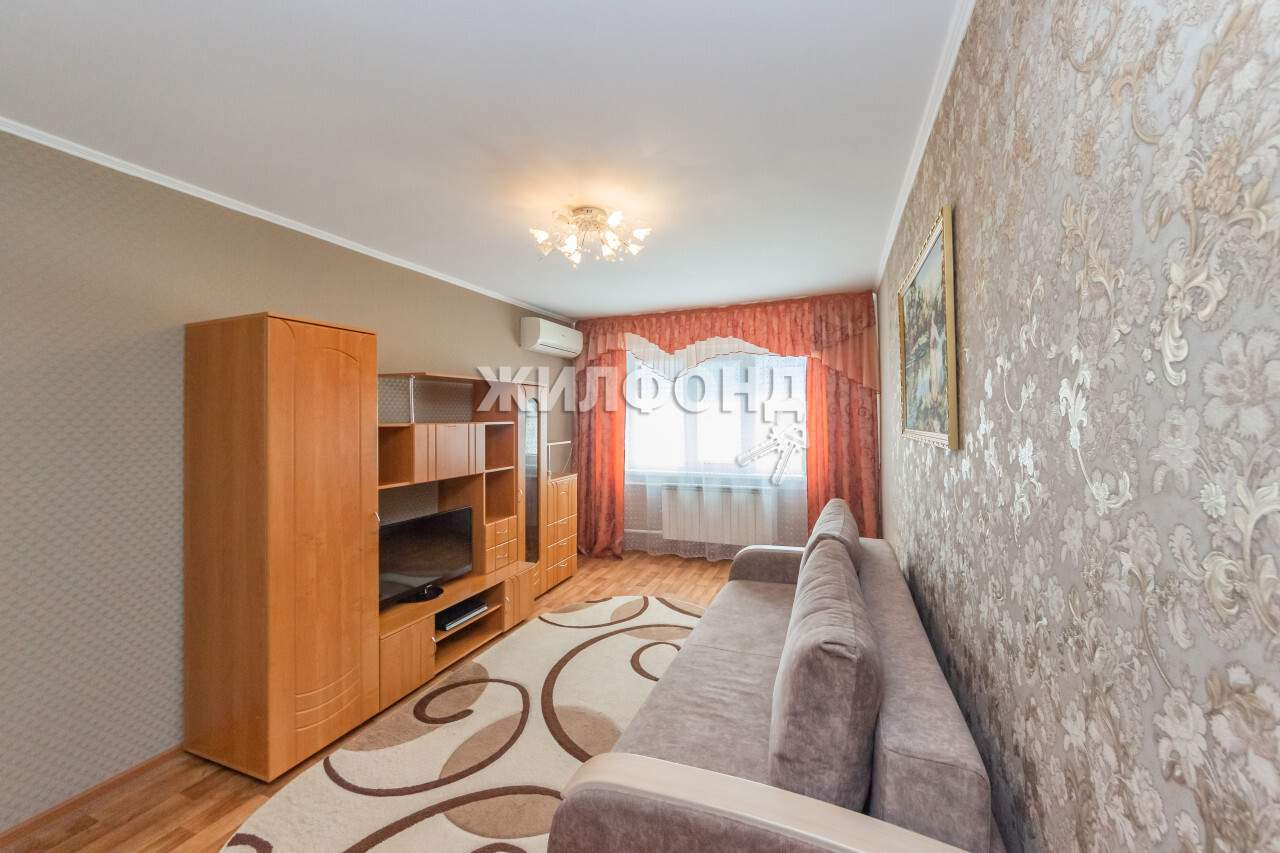 Продажа 2-комнатной квартиры, Барнаул, Павловский тракт,  д.118