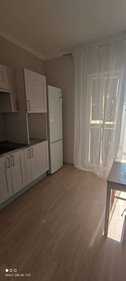 Продажа 2-комнатной квартиры, Варваровка, Калинина улица,  д.150к4