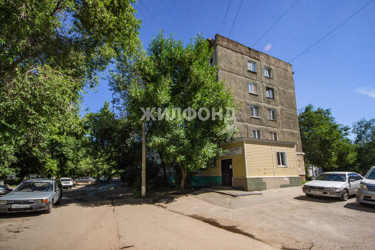 Продажа 2-комнатной квартиры, Барнаул, Павловский тракт,  д.118