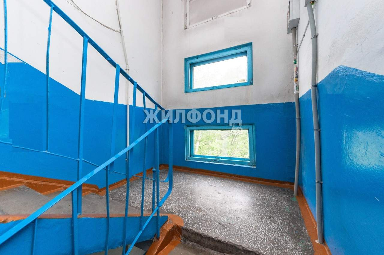 Продажа 3-комнатной квартиры, Барнаул, Георгия Исакова улица,  д.231