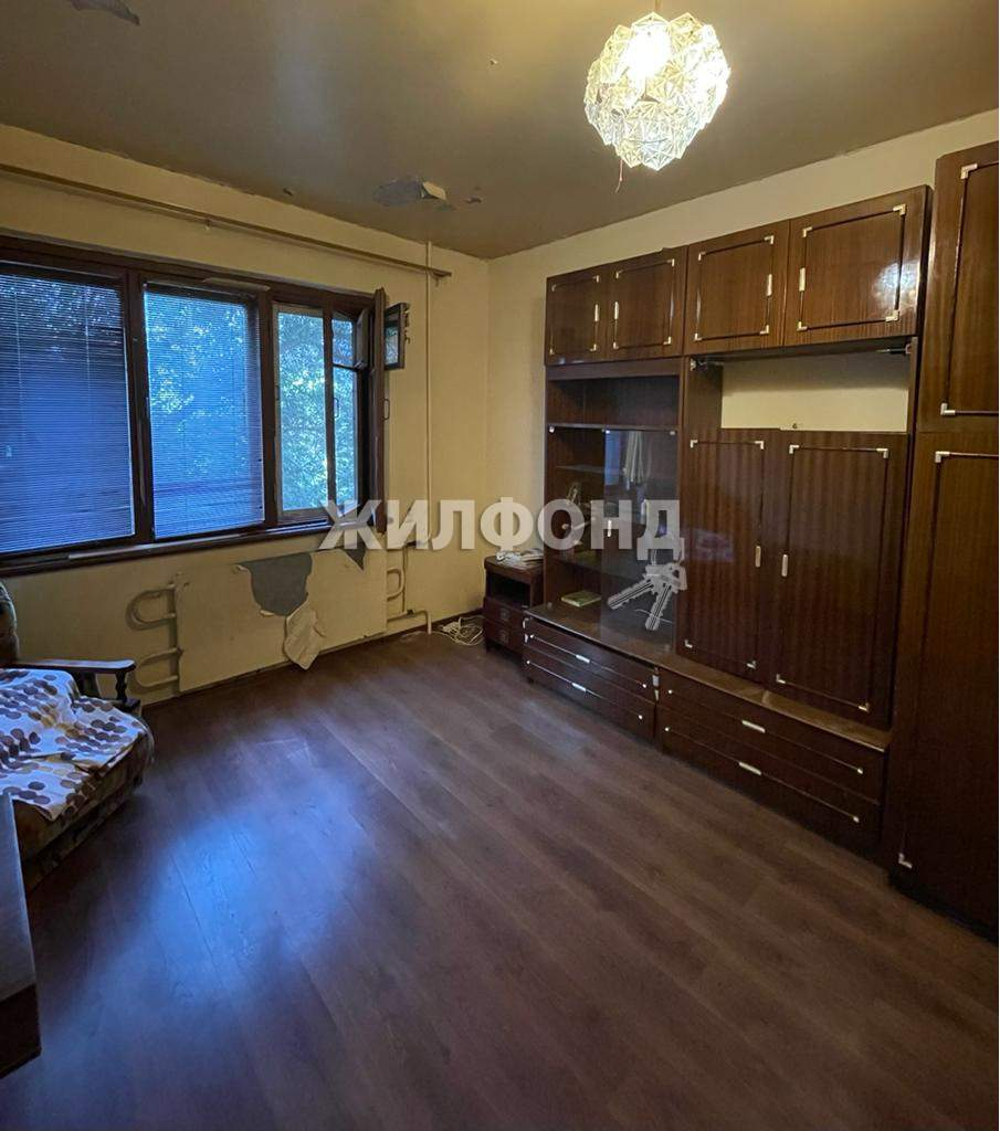 Продажа 2-комнатной квартиры, Астрахань, Курская улица,  д.80