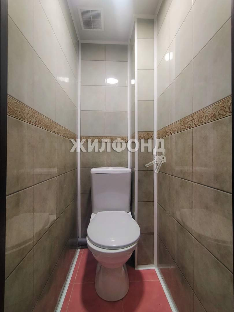 Продажа 3-комнатной квартиры, Барнаул, Малахова улица,  д.101