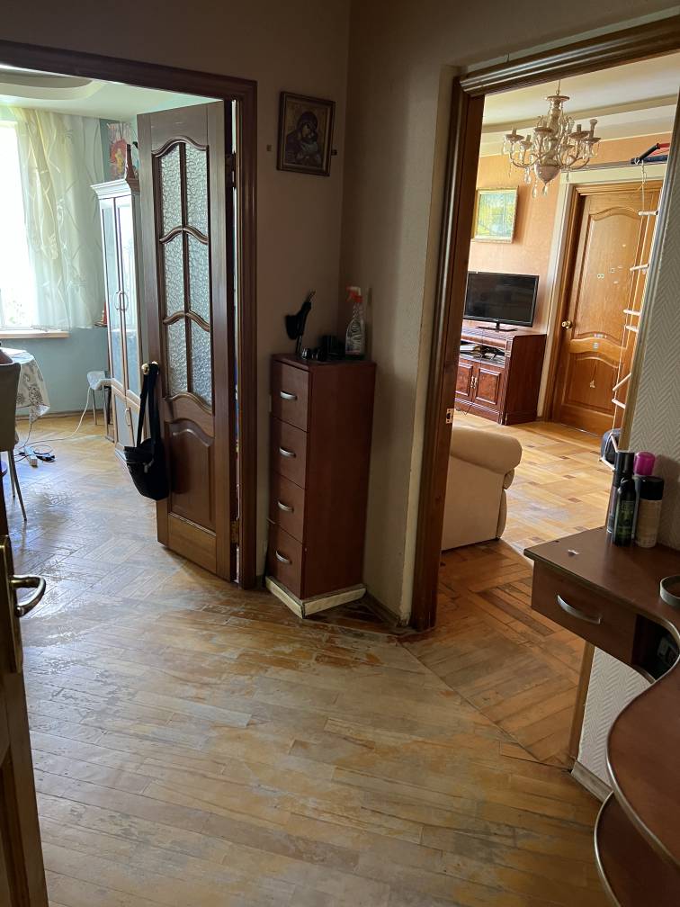 Продажа 4-комнатной квартиры, Королев, Королева проспект,  д.12