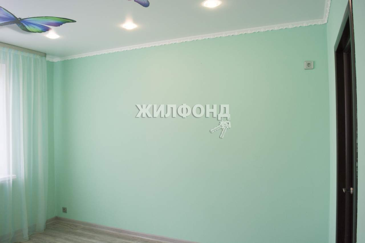 Продажа 3-комнатной квартиры, Орел, 5-й Орловской стрелковой дивизии улица,  д.14