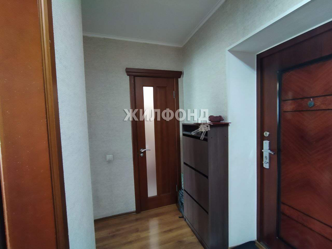 Продажа 2-комнатной квартиры, Абакан, Торосова улица,  д.21
