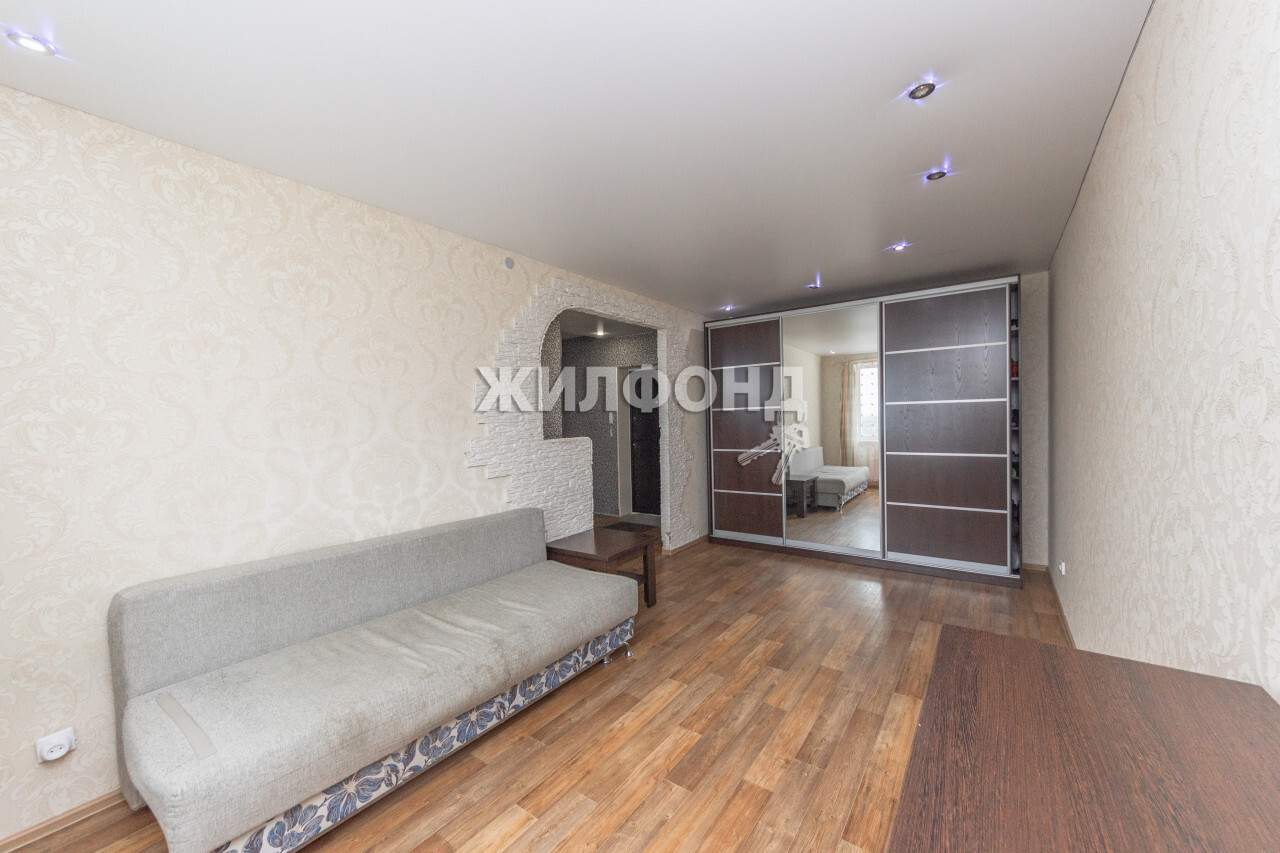Продажа 1-комнатной квартиры, Барнаул, Северный Власихинский проезд,  д.106