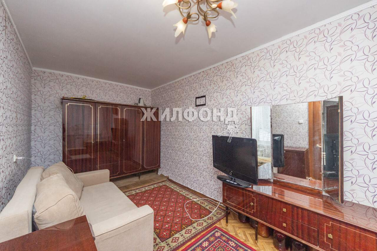 Продажа 2-комнатной квартиры, Барнаул, Горно-Алтайская улица,  д.4