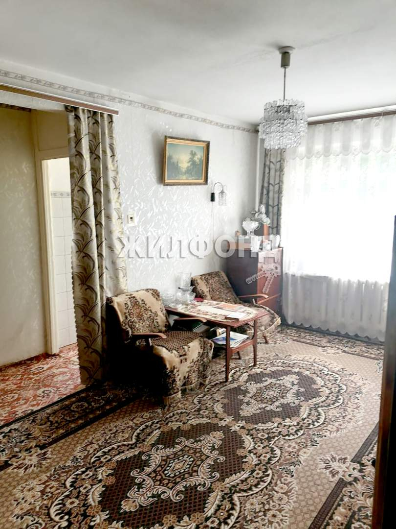 Продажа 3-комнатной квартиры, Орел, Комсомольская улица,  д.364