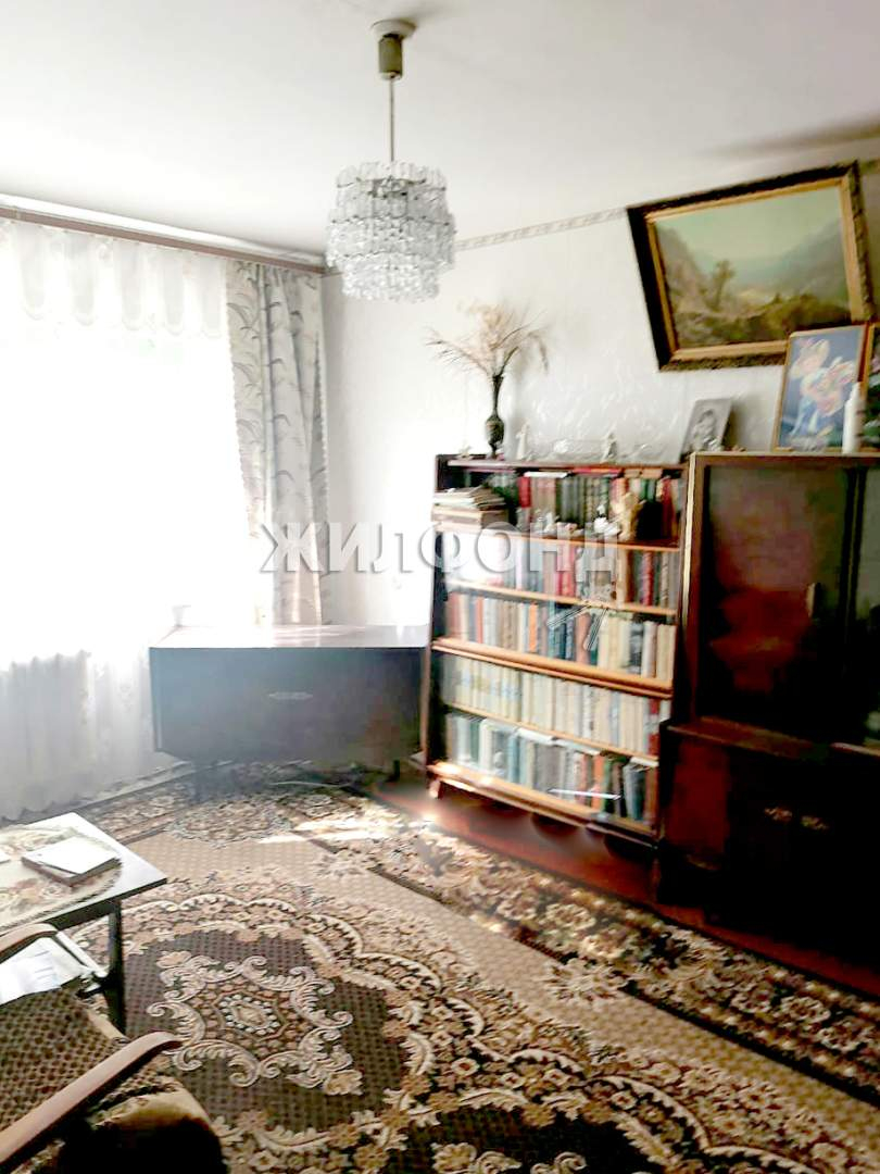 Продажа 3-комнатной квартиры, Орел, Комсомольская улица,  д.364