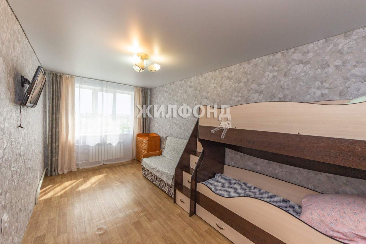 Продажа 2-комнатной квартиры, Новоалтайск, Прудская улица,  д.40