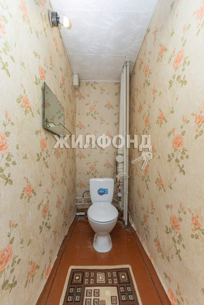 Продажа 3-комнатной квартиры, Барнаул, Чудненко улица,  д.93