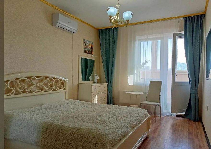 Продажа 3-комнатной квартиры, Новороссийск, Ленина проспект,  д.52