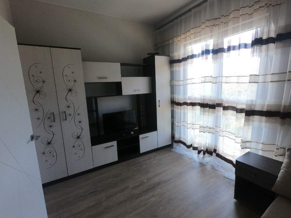 Продажа 2-комнатной квартиры, Варваровка, Калинина улица,  д.150к10