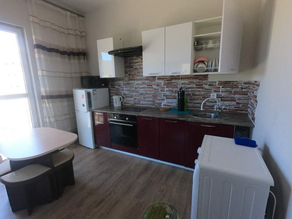 Продажа 2-комнатной квартиры, Варваровка, Калинина улица,  д.150к10