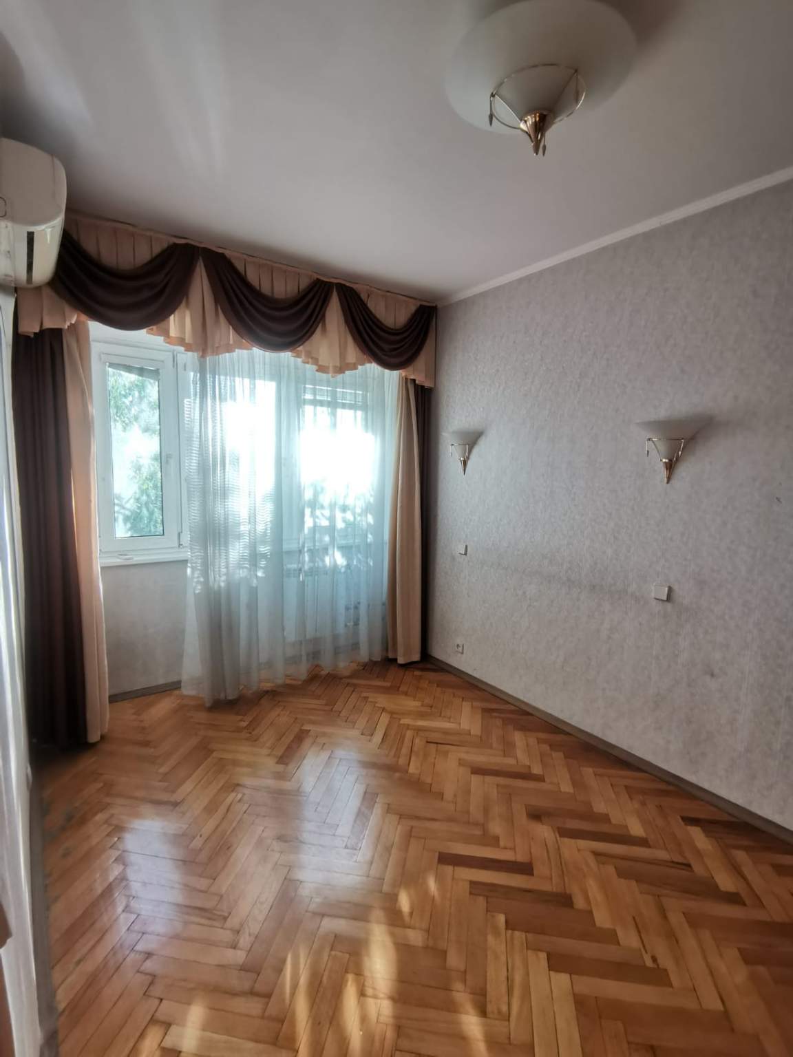 Продажа 3-комнатной квартиры, Москва, Беловежская улица,  д.1