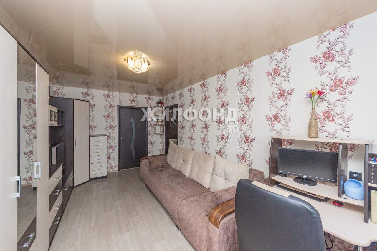 Продажа 2-комнатной квартиры, Барнаул, Павловский тракт,  д.88