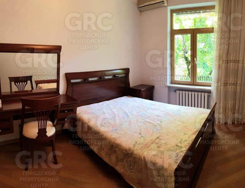 Продажа 3-комнатной квартиры, Сочи, Красноармейская улица,  д.25