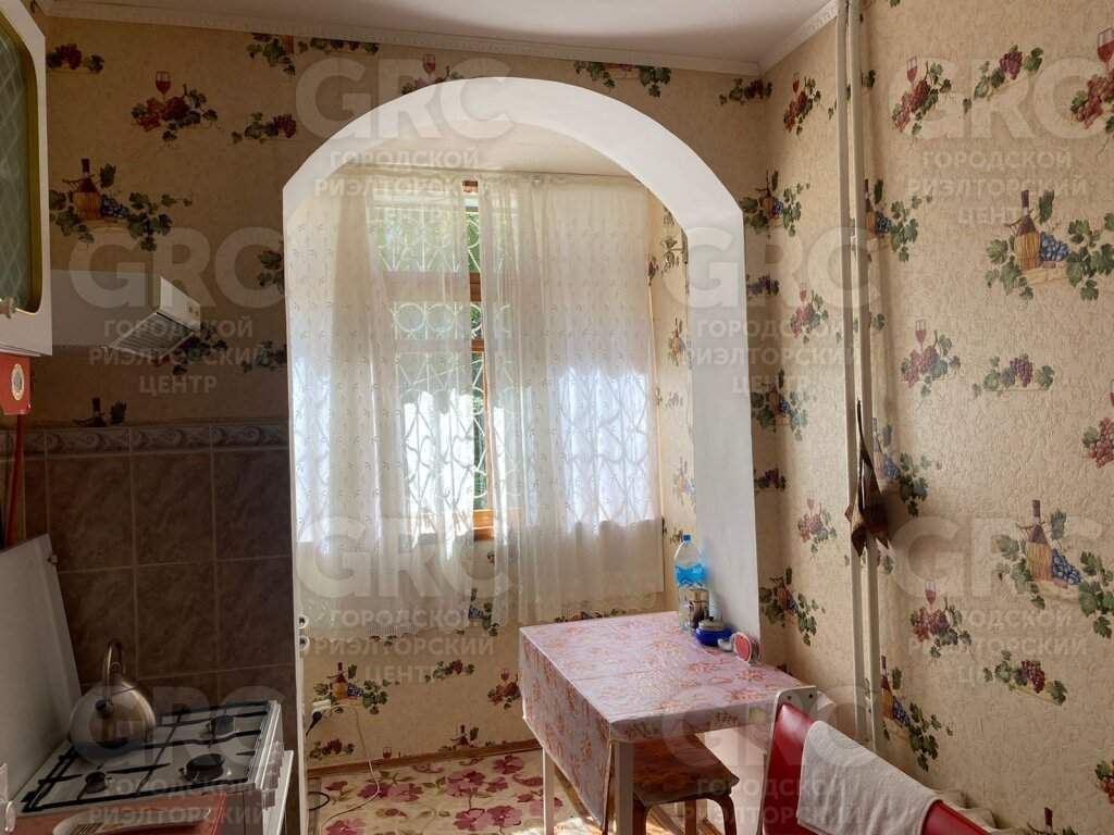 Продажа 2-комнатной квартиры, Сочи, Красноармейская улица,  д.15А