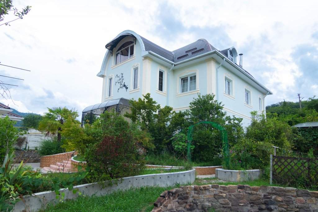 Продажа дома, 350м <sup>2</sup>, 7 сот., Барановка, Золотая улица,  д.3Д