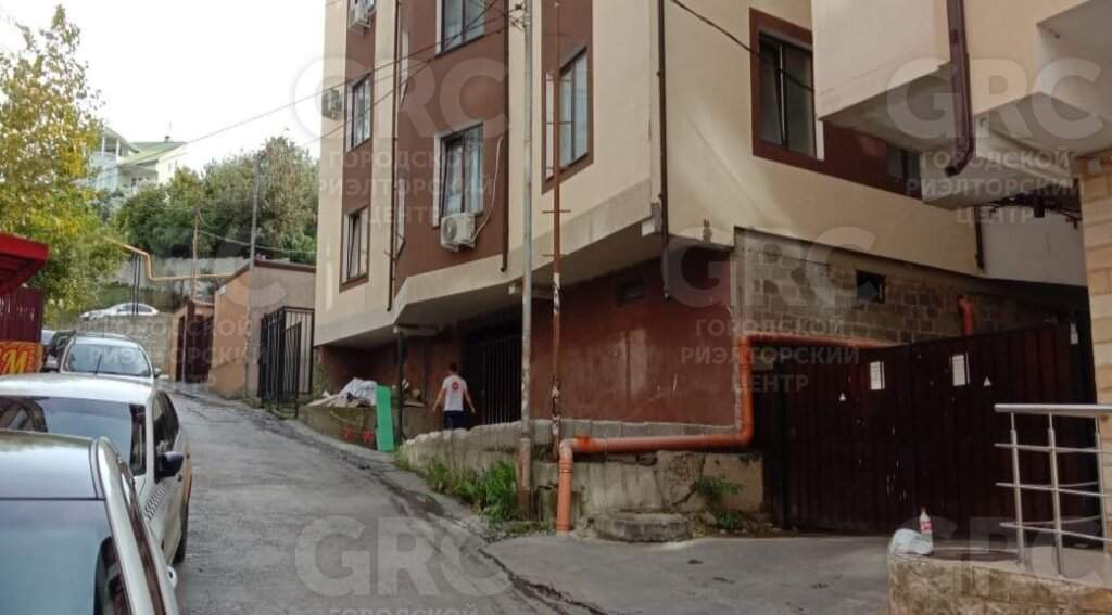 Продажа 3-комнатной квартиры, Барановка, Армянская улица,  д.49А