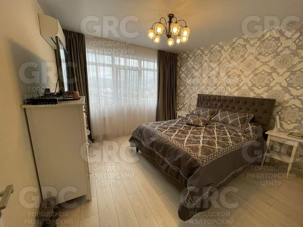 Продажа 2-комнатной квартиры, Сочи, Горького улица,  д.87