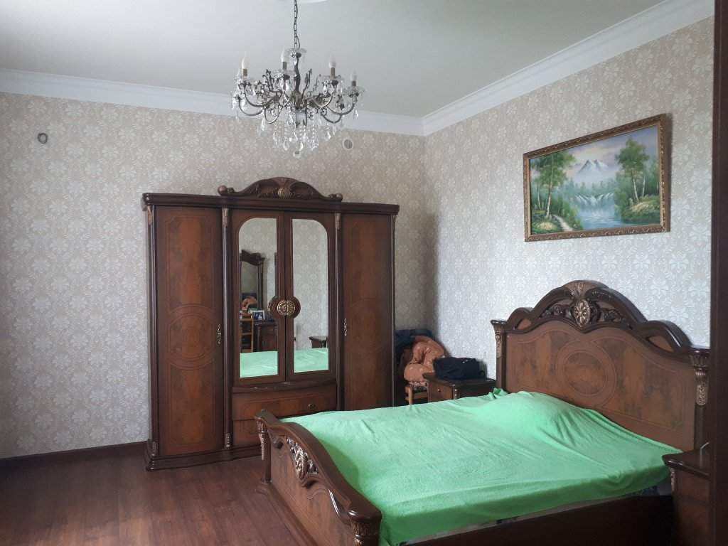 Продажа дома, 420м <sup>2</sup>, 11 сот., Барановка, Армянская улица,  д.75