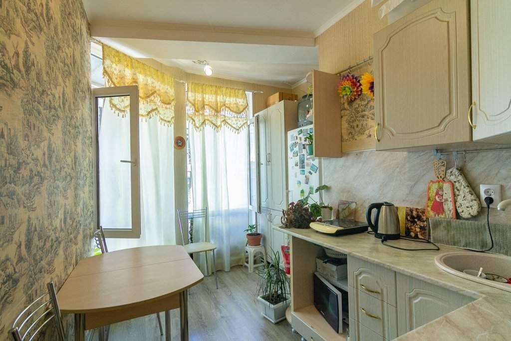 Продажа 2-комнатной квартиры, Сочи, Лысая гора улица,  д.33