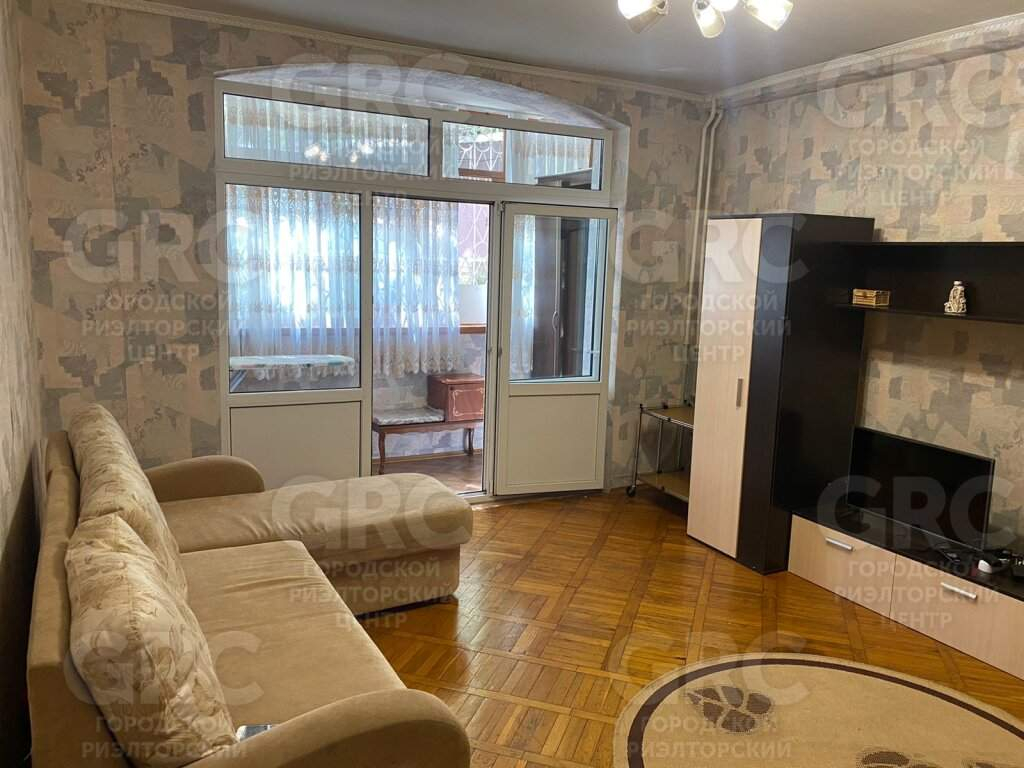 Продажа 2-комнатной квартиры, Сочи, Красноармейская улица,  д.15А