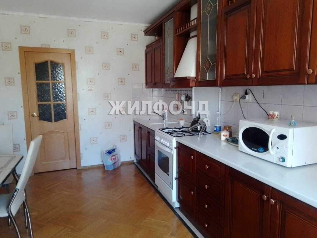 Продажа 2-комнатной квартиры, Орел, Кромская улица,  д.8