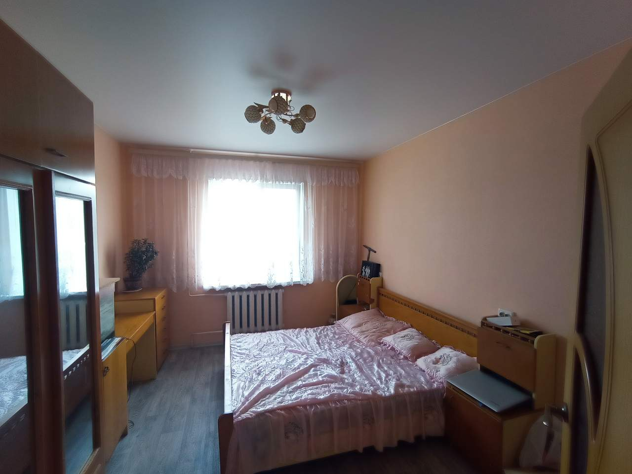 Продажа 5-комнатной квартиры, Симферополь, Бела Куна улица,  д.31