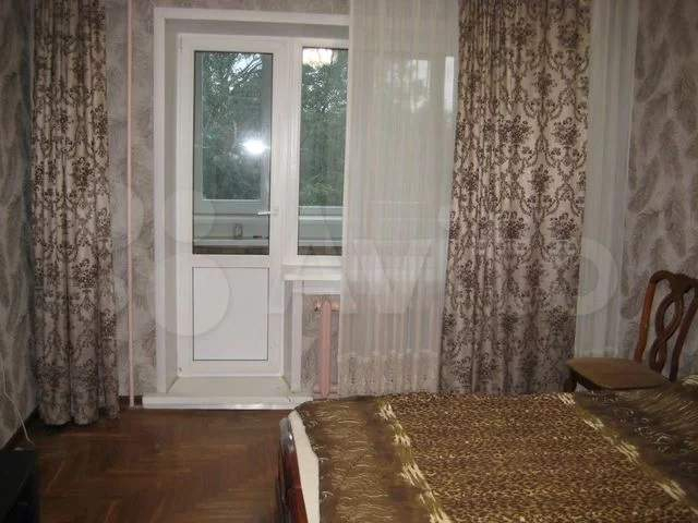 Продажа 3-комнатной квартиры, Калуга, Бульвар Энтузиастов улица,  д.17